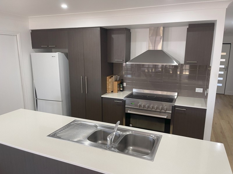 15 Summerhill Crescent, Ormeau Hills QLD 4208
