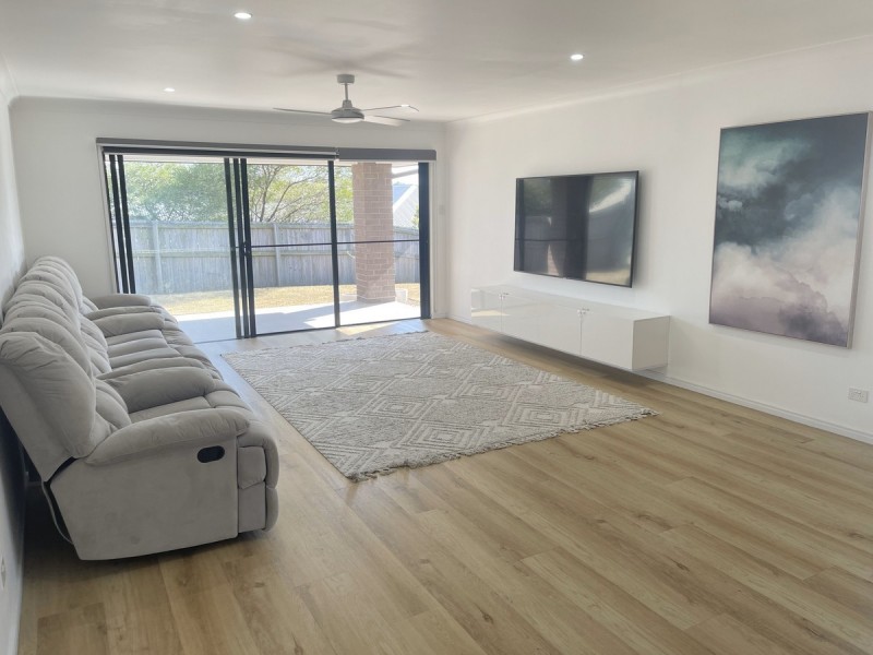 15 Summerhill Crescent, Ormeau Hills QLD 4208