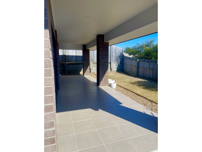 15 Summerhill Crescent, Ormeau Hills QLD 4208