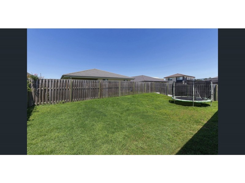 11 Greenmount Street, Pimpama QLD 4209