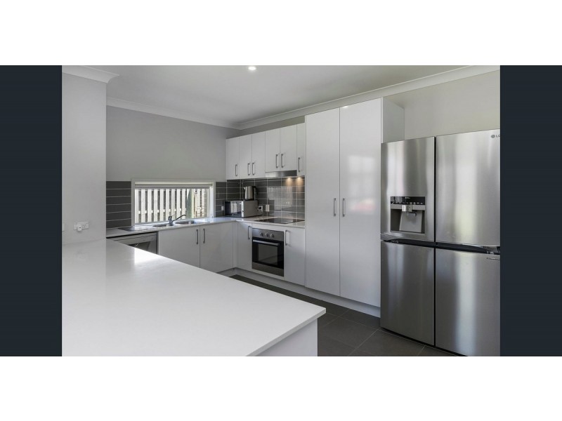 11 Greenmount Street, Pimpama QLD 4209