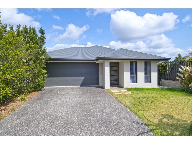 18A Azure Way, Coomera QLD 4209