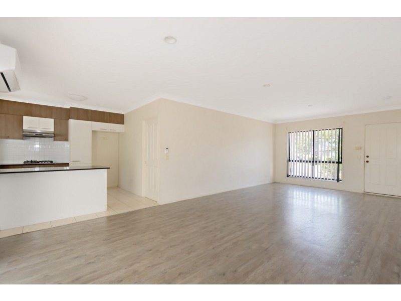 9/24 Jessica Drive, Upper Coomera QLD 4209