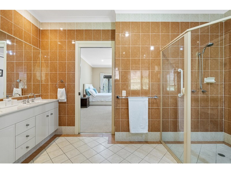 14 Newlands Court, Mount Nathan QLD 4211