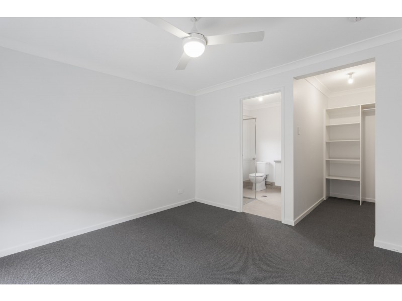 13 Peterson Way, White Rock QLD 4306