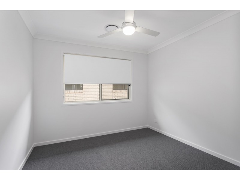 13 Peterson Way, White Rock QLD 4306