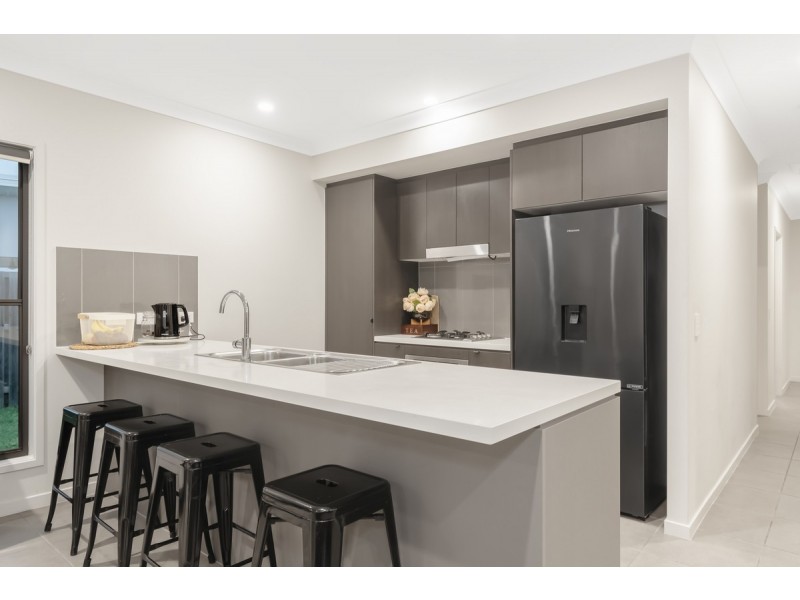 26 Emilia Street, Coomera QLD 4209