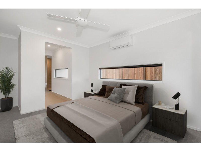 15 Challenger Way, Coomera Waters QLD 4209