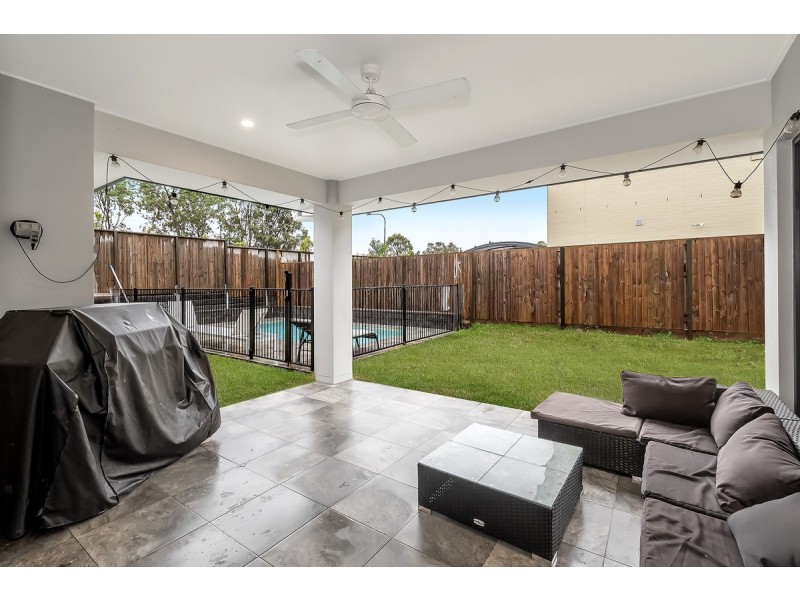 15 Challenger Way, Coomera Waters QLD 4209