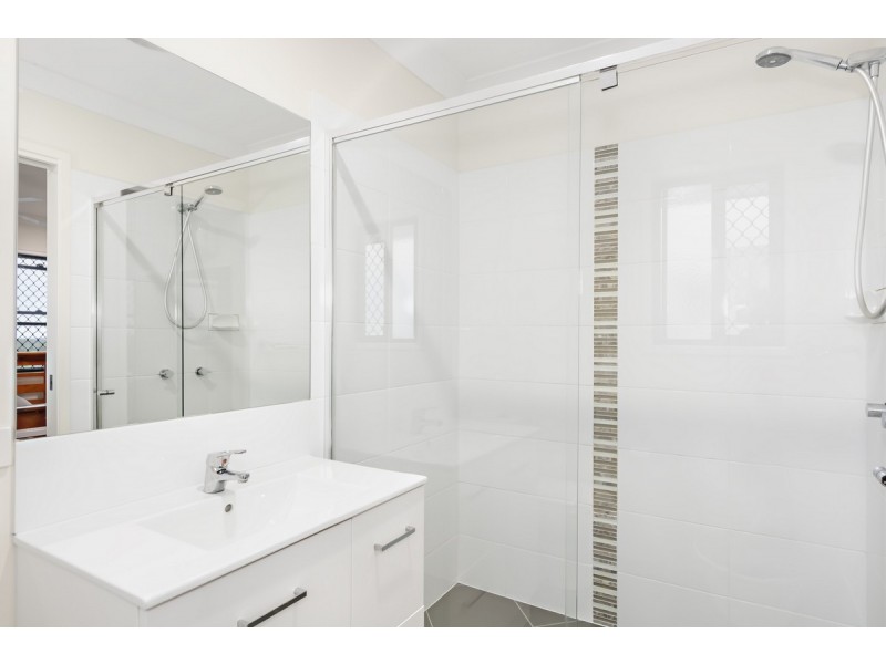 19 Ross Crescent, Pimpama QLD 4209