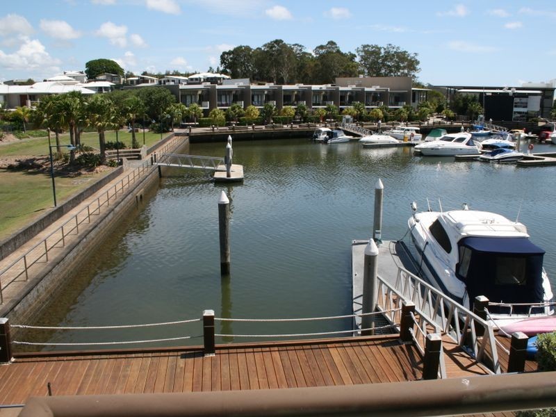 28 Brindabella Close, Coomera Waters QLD 4209