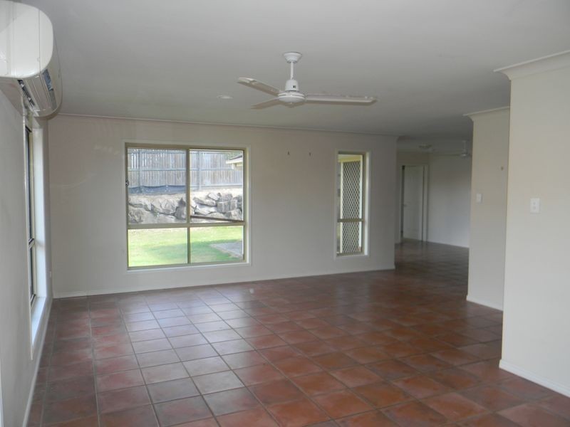 9 Prominent Crescent, Upper Coomera QLD 4209