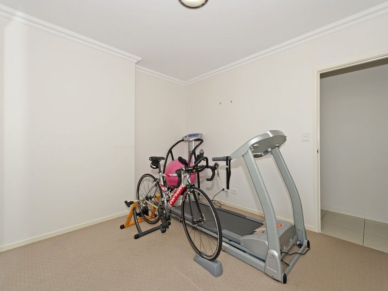2 Dunraven Drive, Pimpama QLD 4209