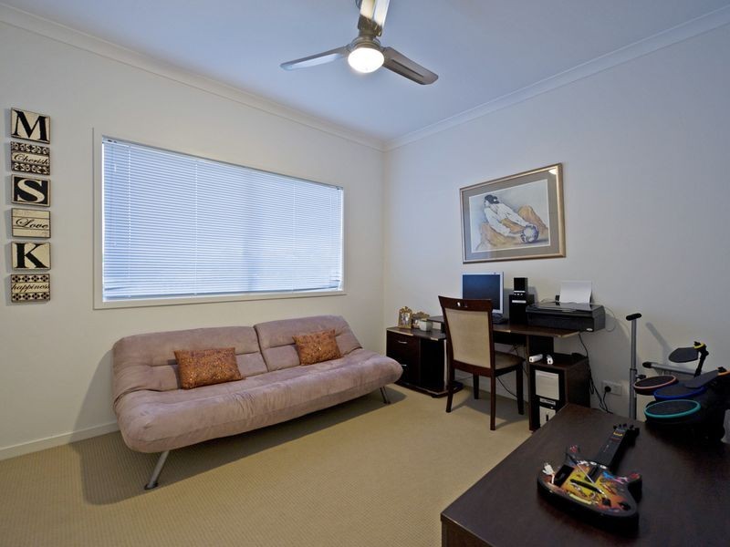 21 Zeus Circuit, Coomera Waters QLD 4209