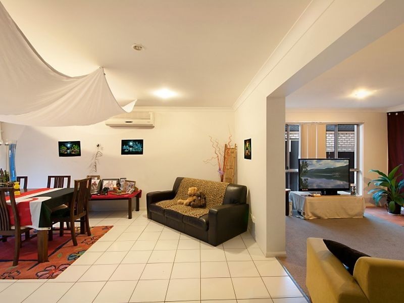21 Nicola Way, Upper Coomera QLD 4209