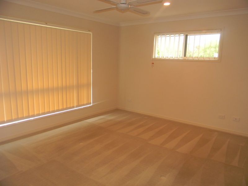 12 Mitchell Street, Upper Coomera QLD 4209