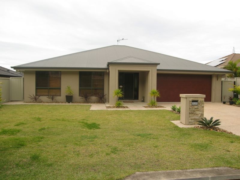 58 Bluetail Crescent, Upper Coomera QLD 4209