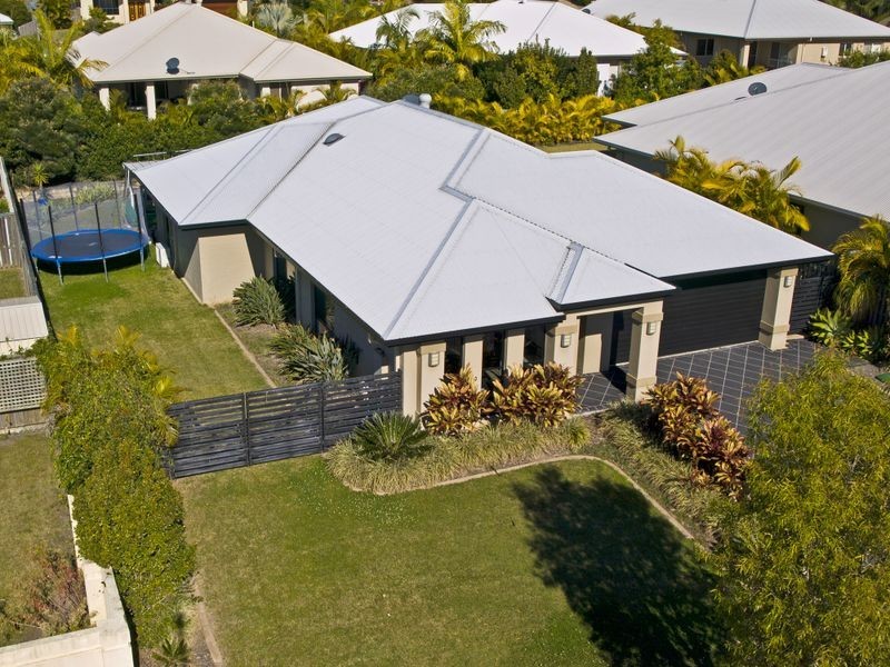 4 Sailaway Court, Coomera Waters QLD 4209