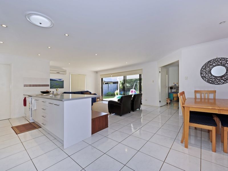 4 Sailaway Court, Coomera Waters QLD 4209