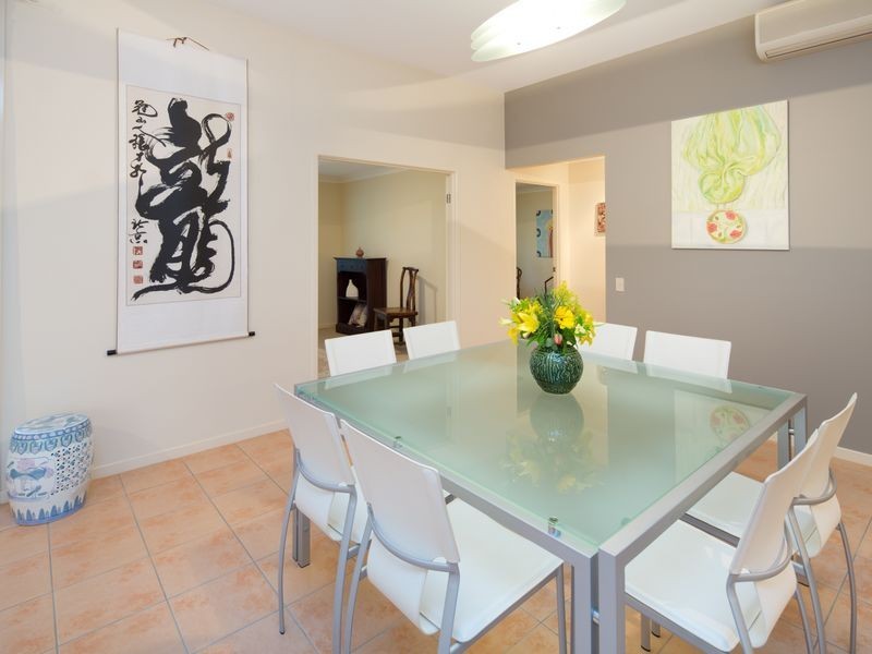 2 Kialoa Lane, Coomera Waters QLD 4209