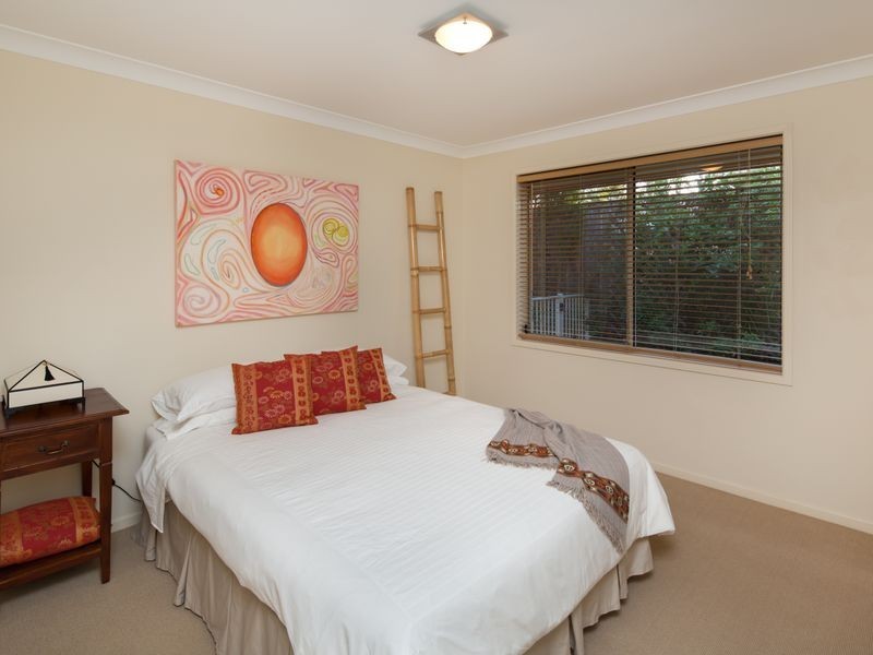 2 Kialoa Lane, Coomera Waters QLD 4209