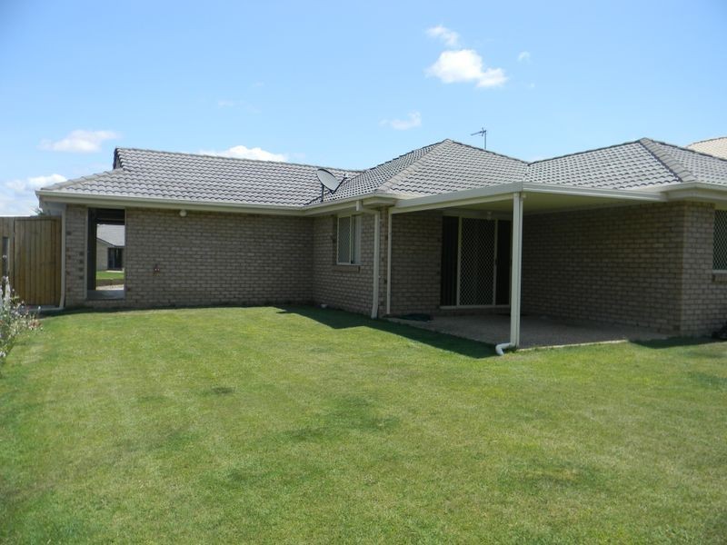 43 Billinghurst Crescent, Upper Coomera QLD 4209