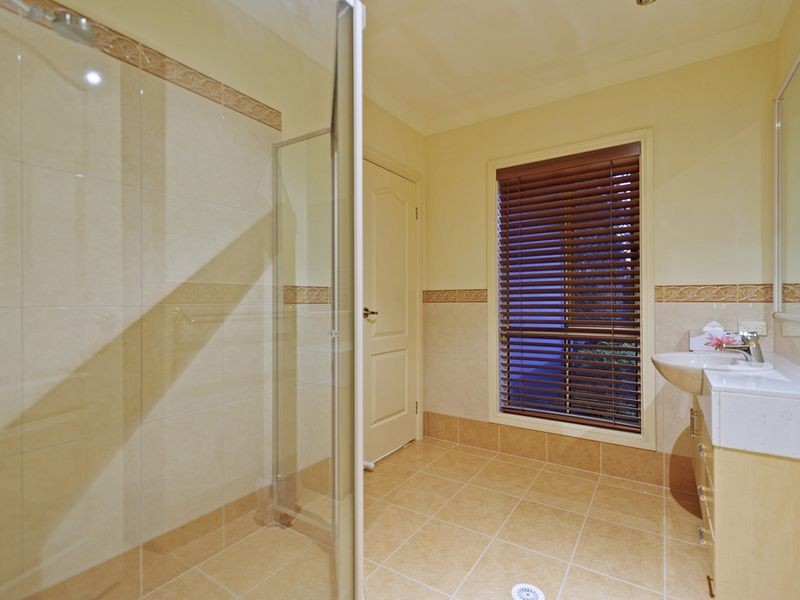 9 Siandra Crescent, Coomera Waters QLD 4209