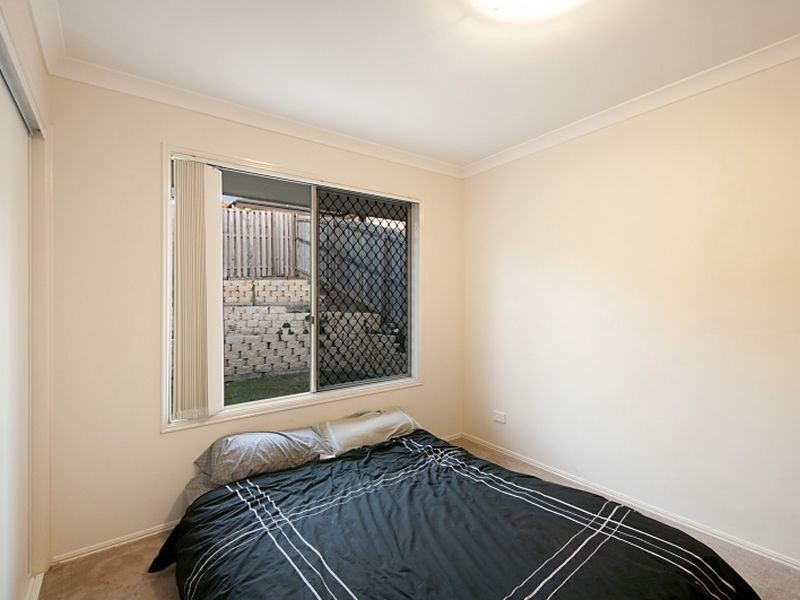 2/8 Mocha Way, Pimpama QLD 4209