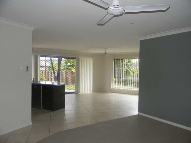 12 Kingsford Drive, Upper Coomera QLD 4209