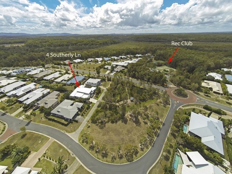 4 Southerly Lane, Coomera Waters QLD 4209