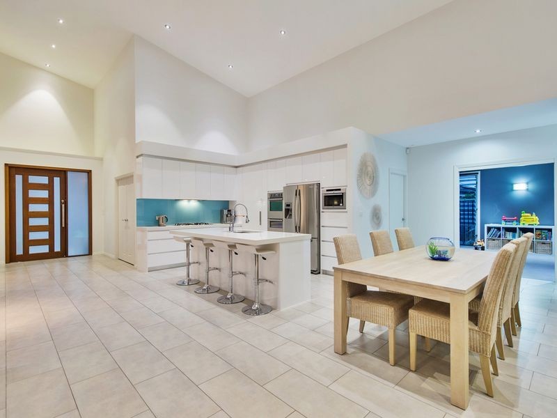 4 Southerly Lane, Coomera Waters QLD 4209