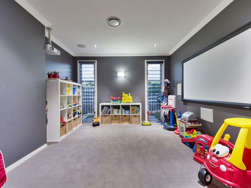 4 Southerly Lane, Coomera Waters QLD 4209