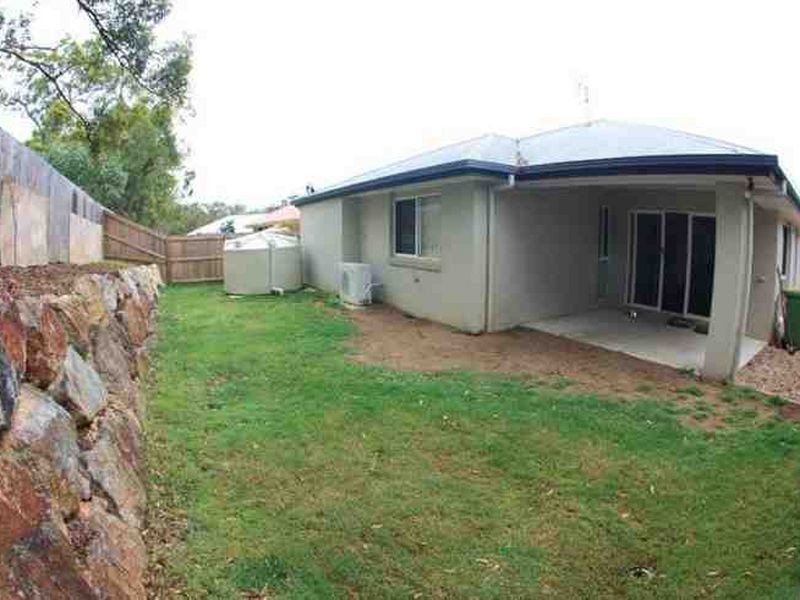 8 Henry Street, Coomera QLD 4209