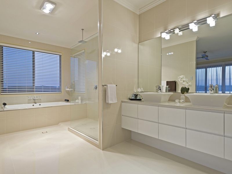 8 Village High Crescent, Coomera Waters QLD 4209