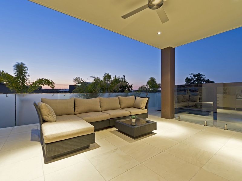 8 Village High Crescent, Coomera Waters QLD 4209