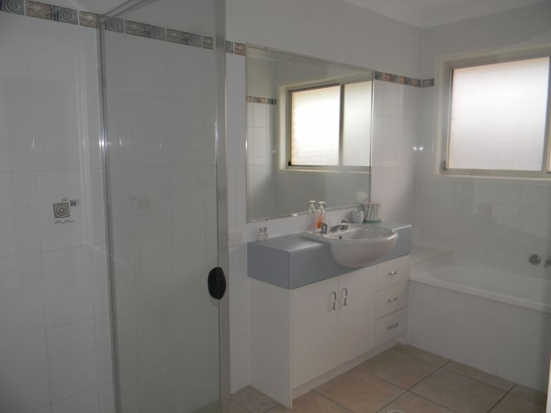 35 Rix Drive, Upper Coomera QLD 4209