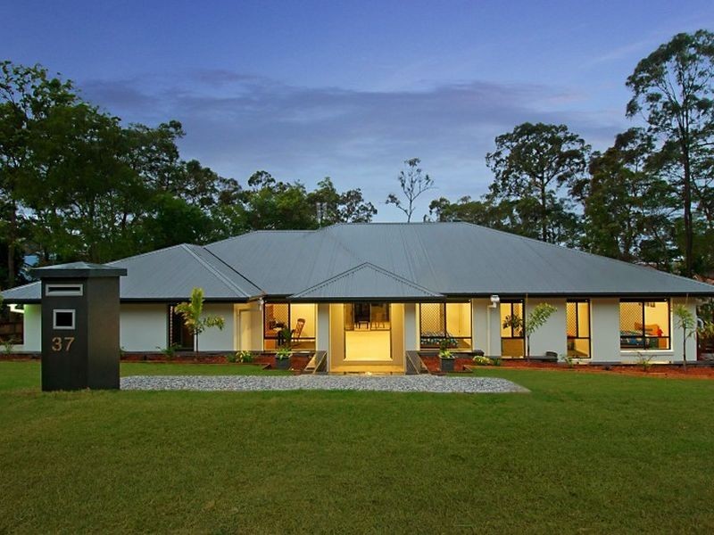 37 Yarrayne Valley Drive, Upper Coomera QLD 4209
