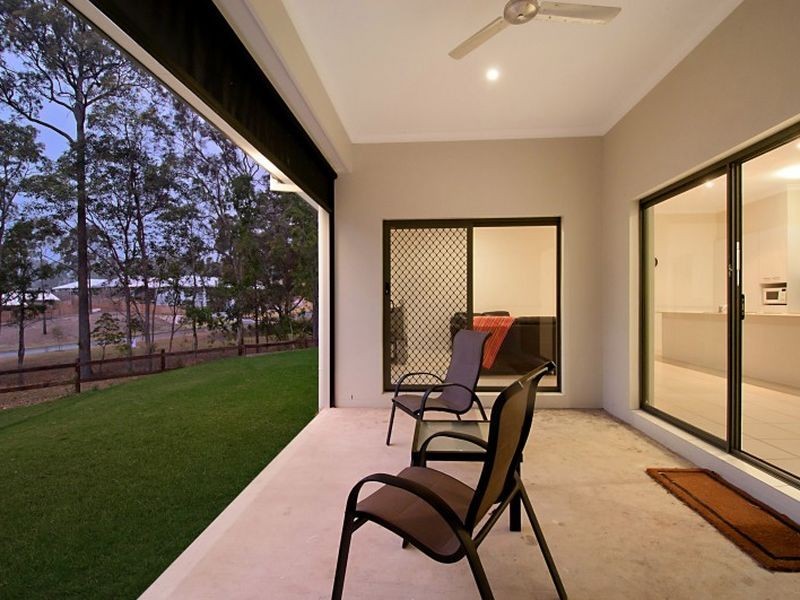 37 Yarrayne Valley Drive, Upper Coomera QLD 4209