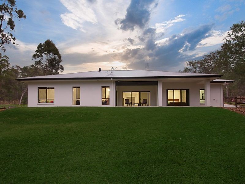 37 Yarrayne Valley Drive, Upper Coomera QLD 4209