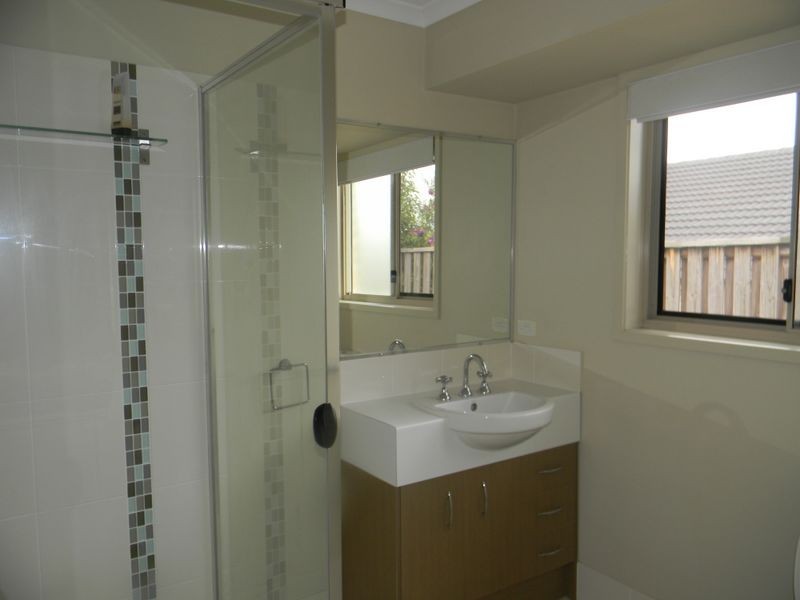 22 Greenleaf Street, Upper Coomera QLD 4209