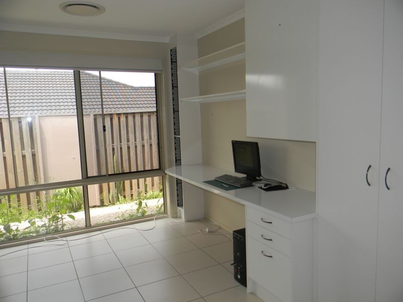 22 Greenleaf Street, Upper Coomera QLD 4209