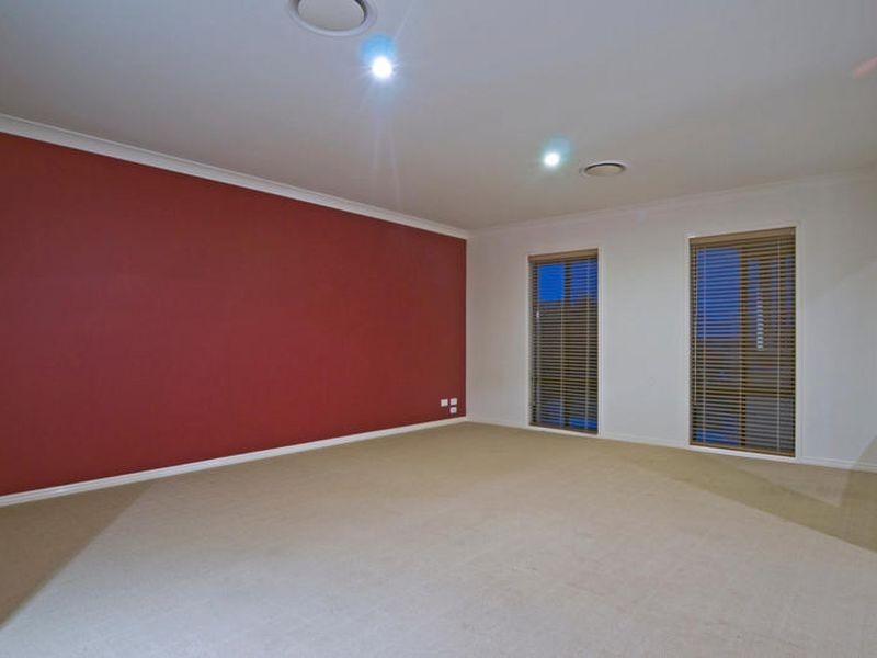 22 Zeus Circuit, Coomera Waters QLD 4209