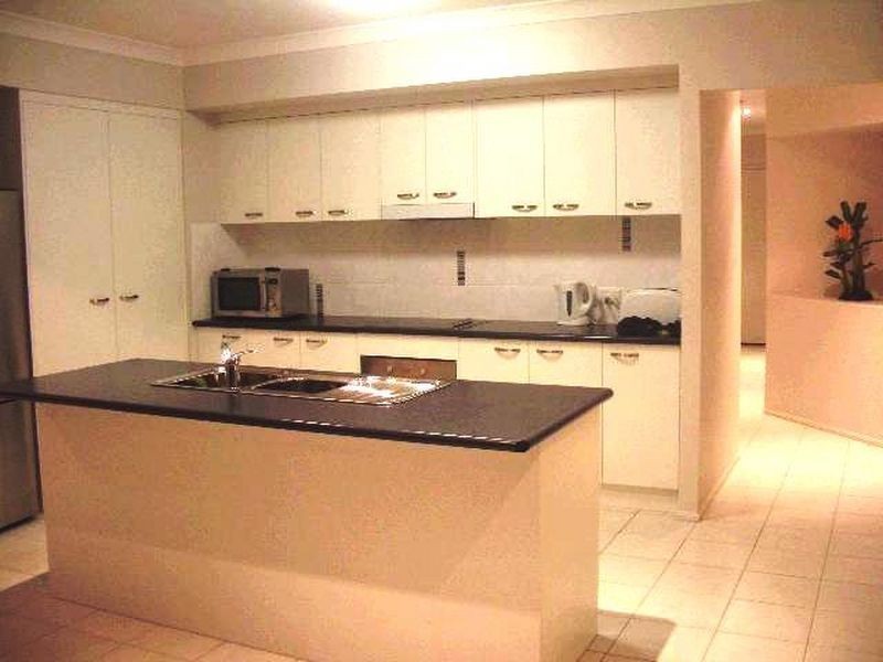 10 Barrington Street, Upper Coomera QLD 4209