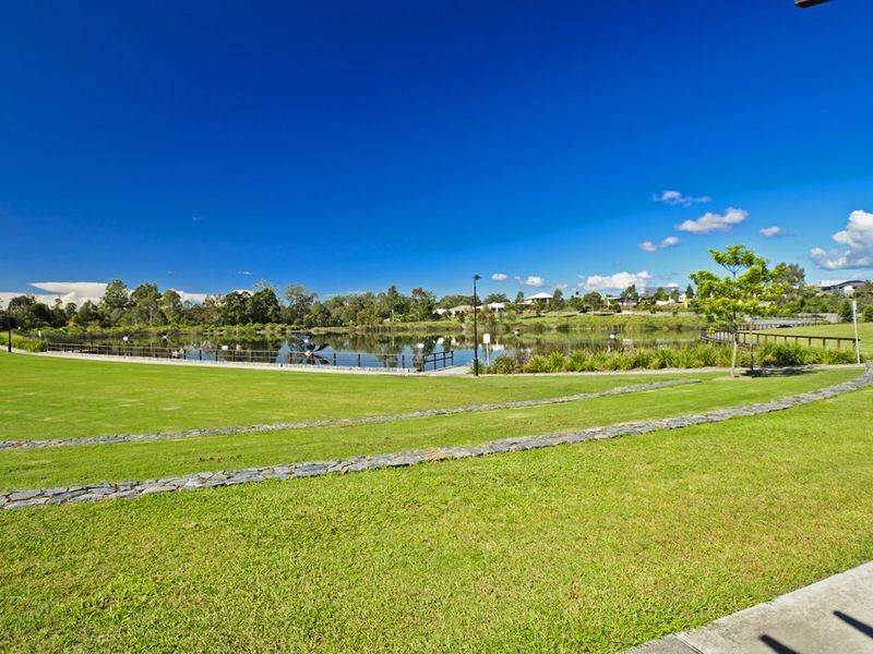 10 Barrington Street, Upper Coomera QLD 4209