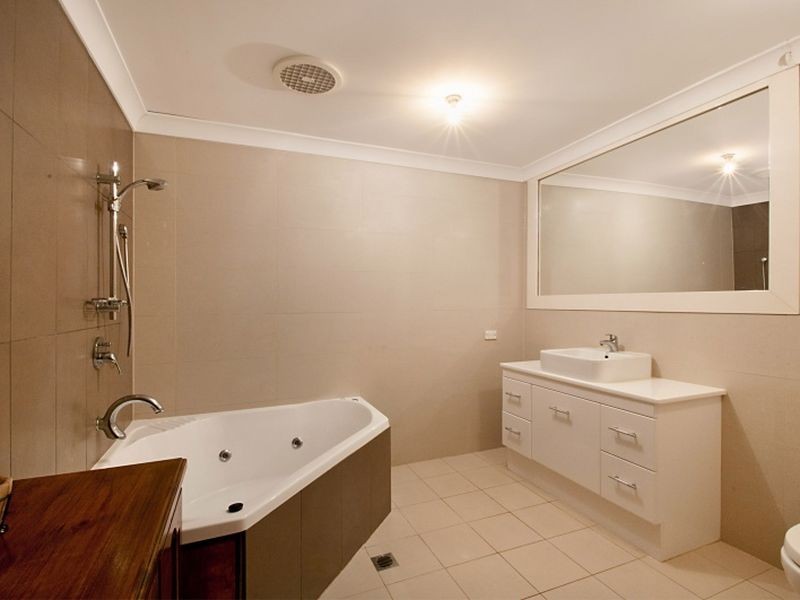 13 Oomool Court, Pimpama QLD 4209