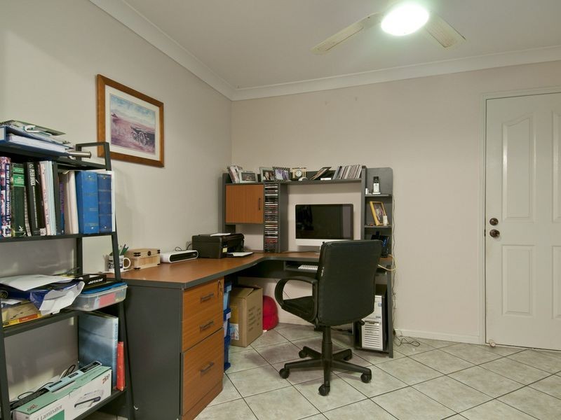 1 Blueash Crescent, Oxenford QLD 4210