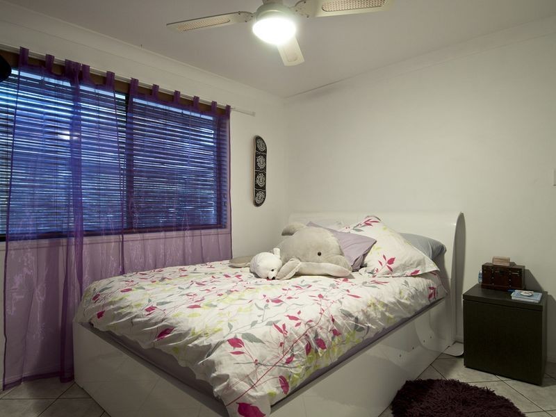 1 Blueash Crescent, Oxenford QLD 4210