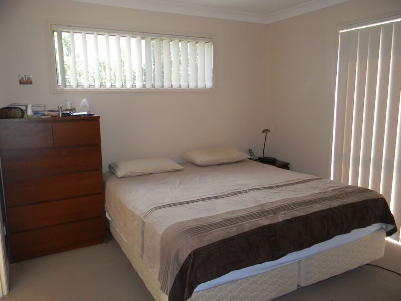 2/15 Sandhurst Street, Upper Coomera QLD 4209