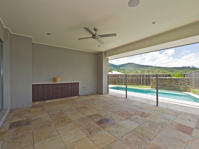 23 Yarrayne Valley Drive, Upper Coomera QLD 4209