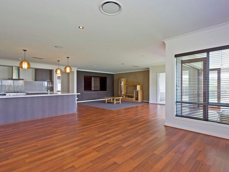 23 Yarrayne Valley Drive, Upper Coomera QLD 4209